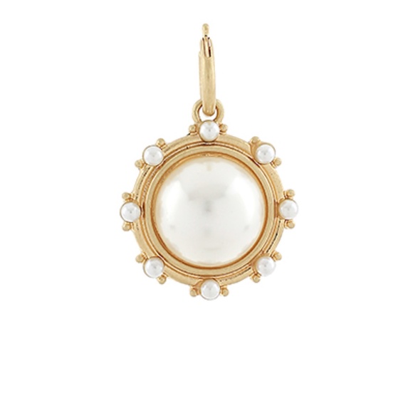 Dome Shape Pearl Round Charm - Picture 1 of 1